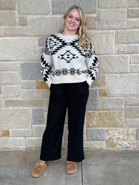 Sweater, Ivory/Black Aztec