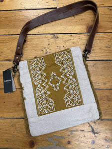 Purse, Harvest Grove
