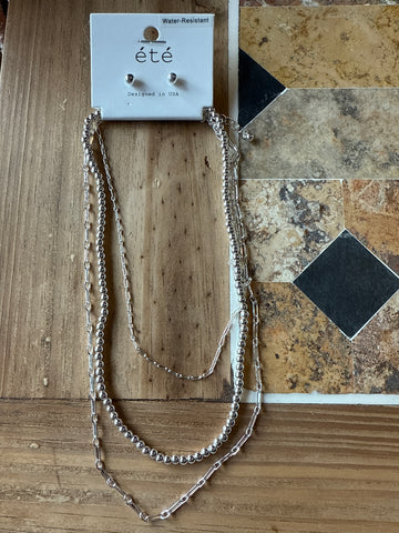 Jewelry, 3-Strand