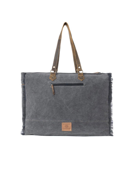 Weekender, Desert Diamond
