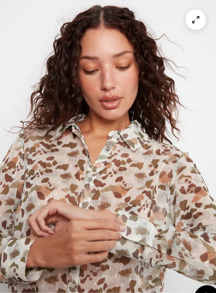 Top, Button Up LS Pebble