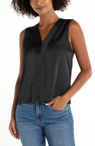 Top, Slvlss Black VNeck