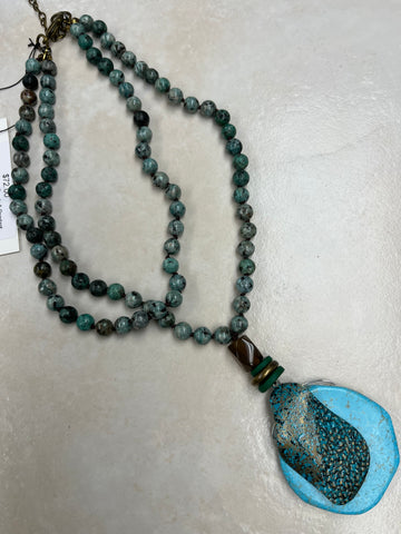 Multi-strand Stone Beads & Pendant